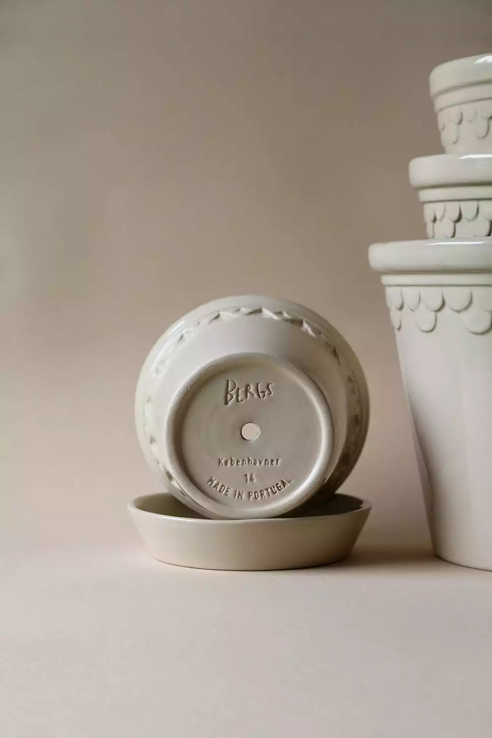 Bergs Potter Copenhagen Ruukku Pikkulautasella Sand Stone, Ø14 Cm 2 Bergs Potter Copenhagen Ruukku Pikkulautasella Sand Stone, Ø14 Cm - Image 2