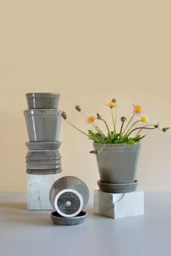 Bergs Potter Helena Ruukku Pearl Grey, 14 Cm 11 Bergs Potter Helena Ruukku Pearl Grey, 14 Cm -Julisteet Sales Store bergs potter helena ruukku pearl grey 11