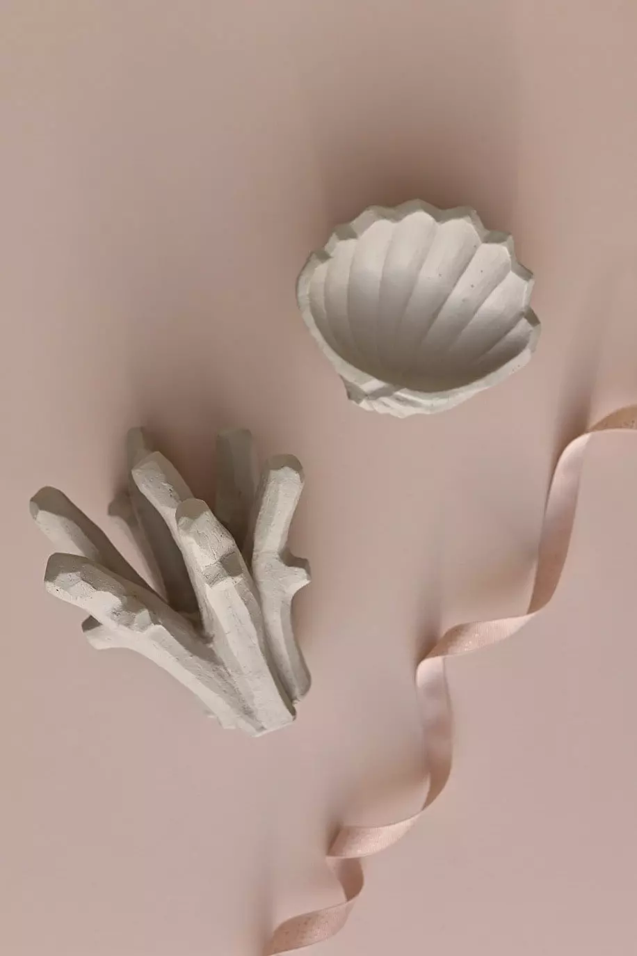 Cooee Design The Coral Tree Veistos 15,5 Cm, Kalkkikivenvärinen 2 Cooee Design The Coral Tree Veistos 15,5 Cm, Kalkkikivenvärinen - Image 2