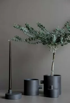 DBKD Knob Ruukku 17x18 Cm, Taupe-ruskea -Julisteet Sales Store dbkd knob ruukku cast iron 1 2