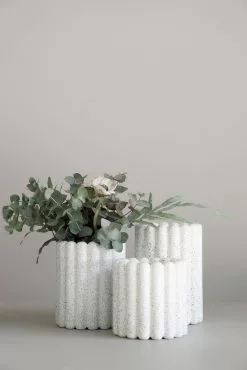 DBKD Mist Flower Pot Medium, White Dot -Julisteet Sales Store dbkd mist pot medium 2