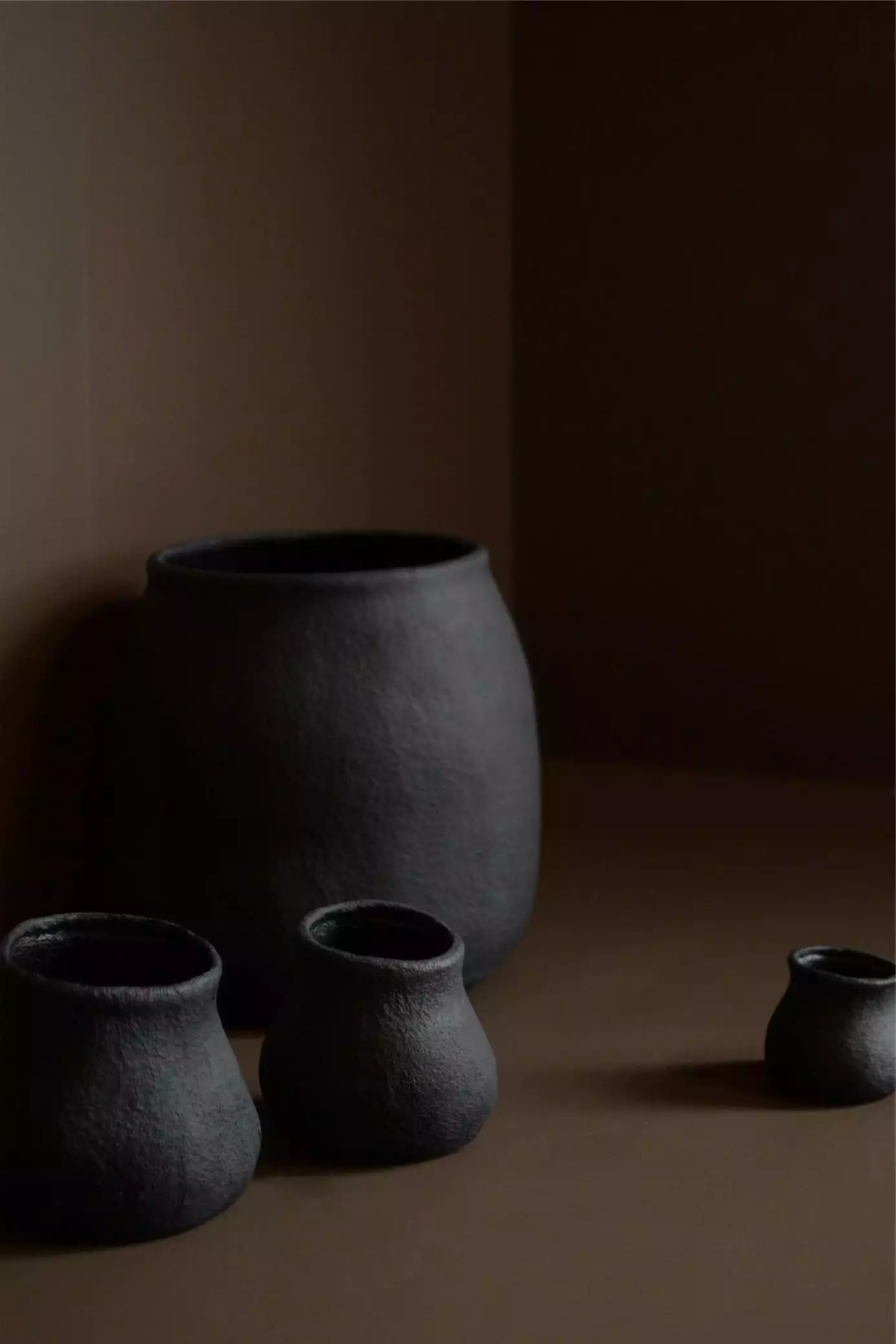 DBKD Paper Vase/Pot Small, Black 4 DBKD Paper Vase/Pot Small, Black - Image 4