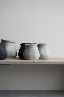 DBKD Paper Vase/Pot Small, Mole 7 DBKD Paper Vase/Pot Small, Mole -Julisteet Sales Store dbkd paper vase pot mole 4 1