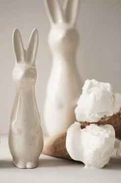 DBKD Swedish Rabbit Koriste 27 Cm, Vanilja -Julisteet Sales Store dbkd swedish rabbit vanilla 5