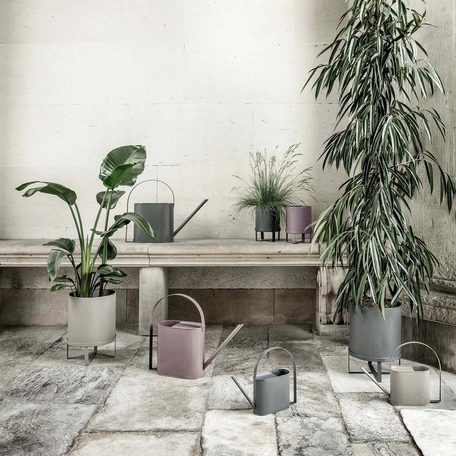 Ferm LIVING Bau Pot Large, Black 5 Ferm LIVING Bau Pot Large, Black - Image 5