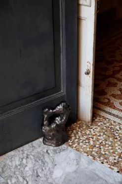 Ferm LIVING Grotto Piece Veistos Musta 7 Ferm LIVING Grotto Piece Veistos Musta -Julisteet Sales Store ferm living grotto piece veistos musta 3