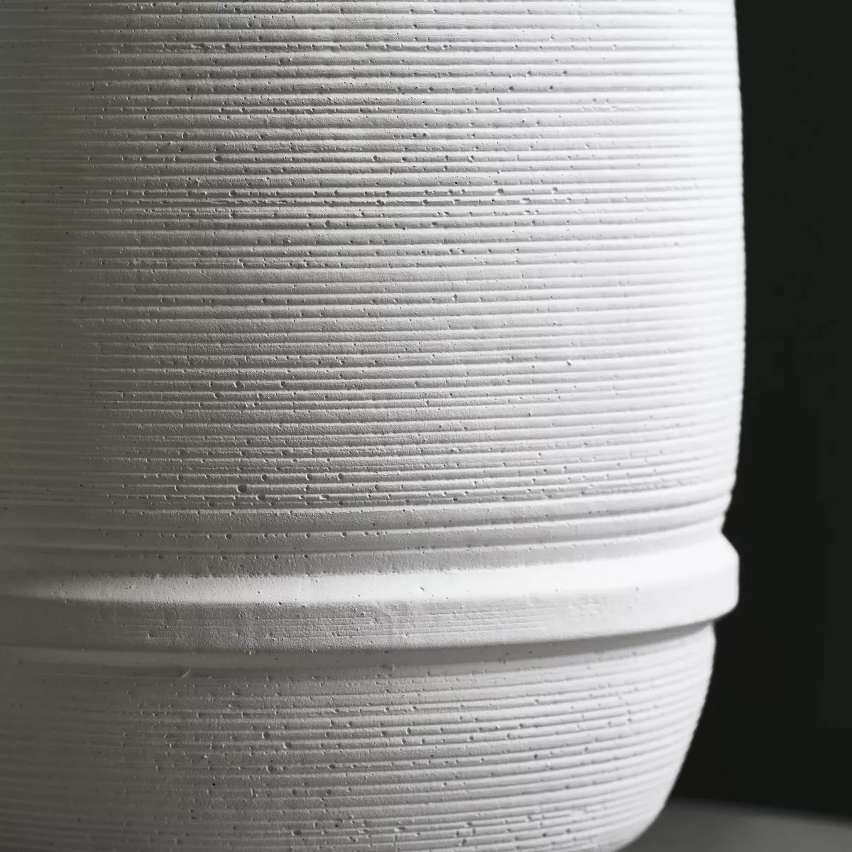 House Doctor Ground Ruukku Valkoinen, Ø18 Cm H20 Cm 4 House Doctor Ground Ruukku Valkoinen, Ø18 Cm H20 Cm - Image 4