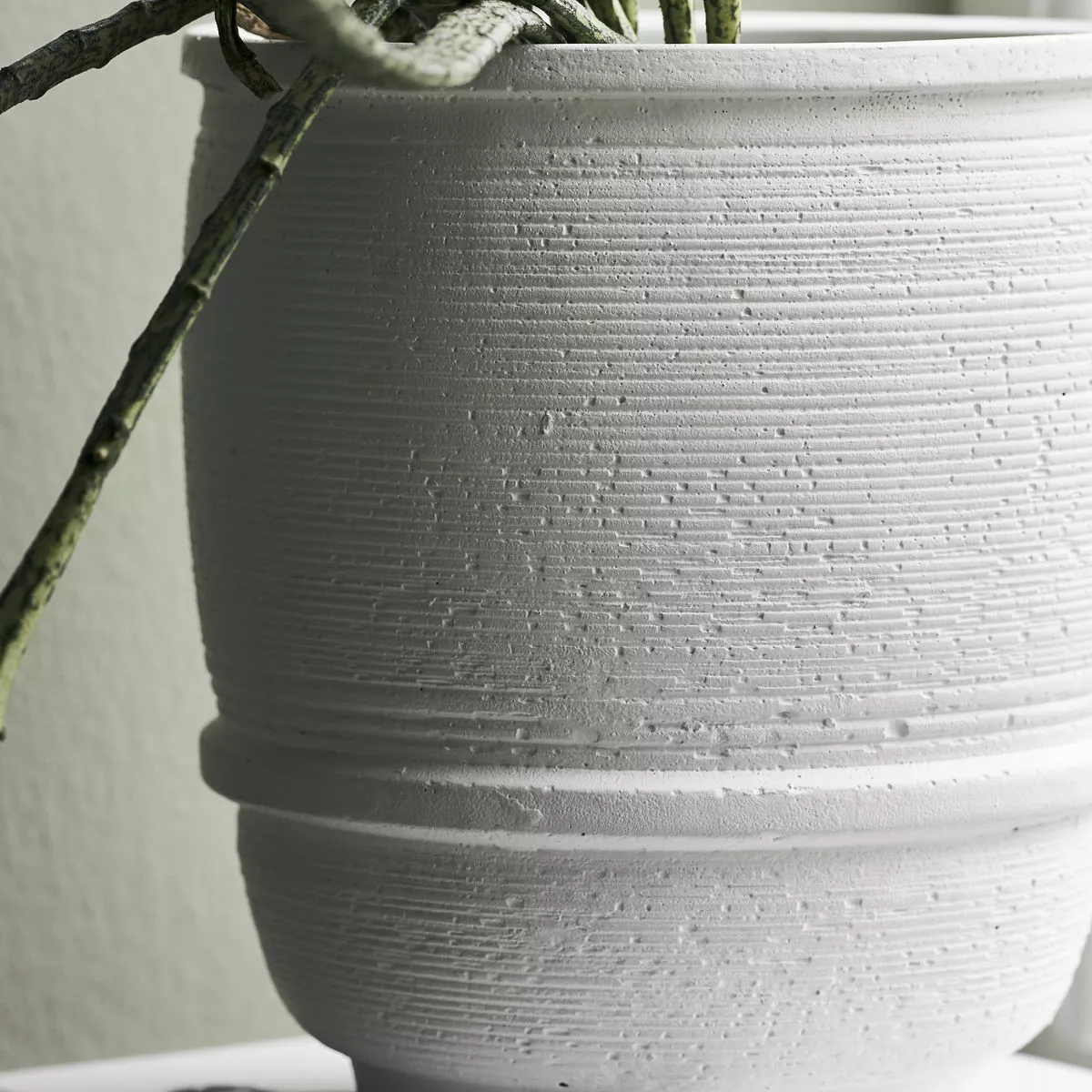 House Doctor Ground Ruukku Valkoinen, Ø14 Cm H16 Cm 4 House Doctor Ground Ruukku Valkoinen, Ø14 Cm H16 Cm - Image 4