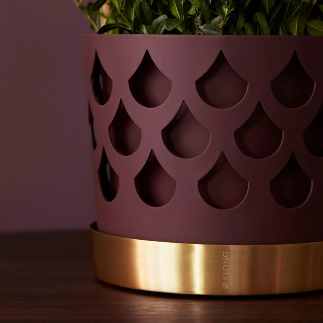 Klong Trio Drop Ruukku Tummanpunainen, 28 Cm / Large 2 Klong Trio Drop Ruukku Tummanpunainen, 28 Cm / Large - Image 2