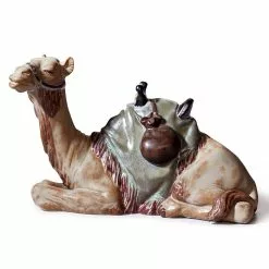 Lladro Camel, Gres