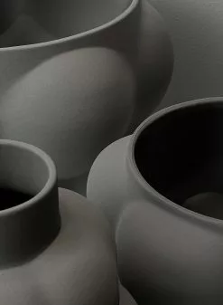 Louise Roe Balloon 06 Potti/Kulho 30 Cm, Sanded Grey -Julisteet Sales Store louise roe balloon bowl 06 sanded grey 1