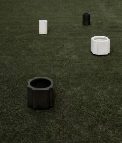 Louise Roe Funki Pot Small, Plaster White Ruukku Soil Brown 6 Louise Roe Funki Pot Small, Plaster White Ruukku Soil Brown -Julisteet Sales Store louise roe funki pot small soil brown 2