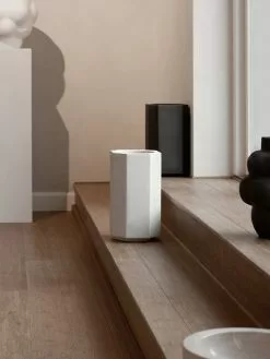 Louise Roe Funki Pot Small, Plaster White Ruukku Soil Brown 7 Louise Roe Funki Pot Small, Plaster White Ruukku Soil Brown -Julisteet Sales Store louise roe funki pot small soil brown 3